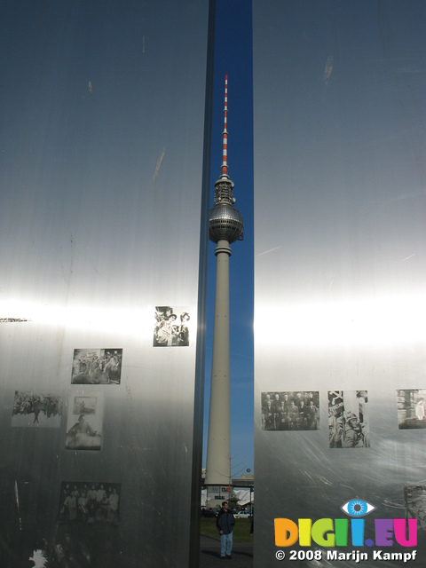 25464 Fernsehturm Berlin (TV Tower) through gap in communist memorial